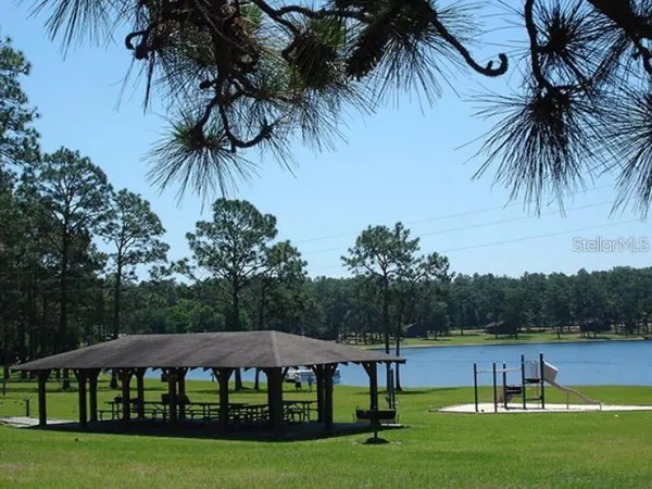 $2,600 | 12644 81st Terrace, Seminole, FL 33776