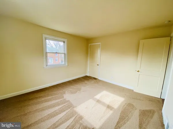 $1,725 | 131 Kentucky Avenue, Wilmington, DE 19804
