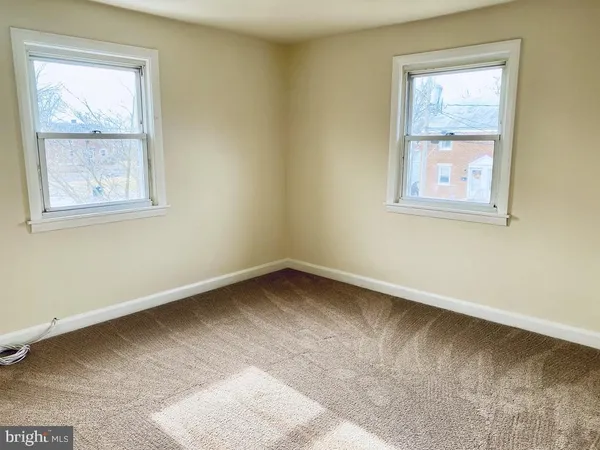 $1,725 | 131 Kentucky Avenue, Wilmington, DE 19804