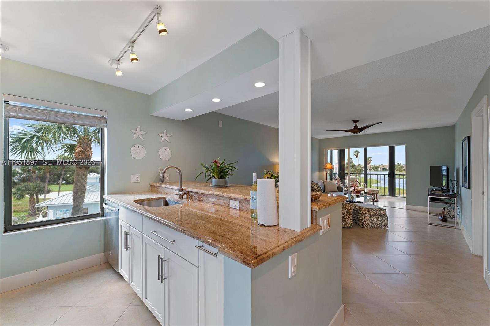 40 Northeast Plantation Road, Unit 301 Jensen Beach, FL 34957 - Photo 7 of 24