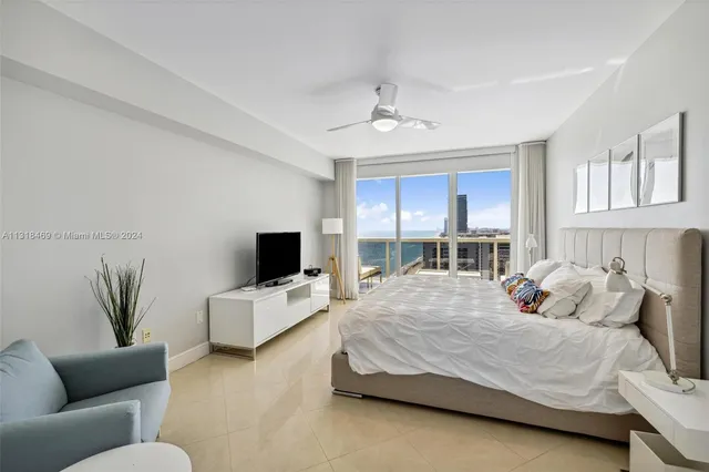 $1,525,000 | 1830 South Ocean Drive, Unit 2703, Hallandale Beach, FL 33009