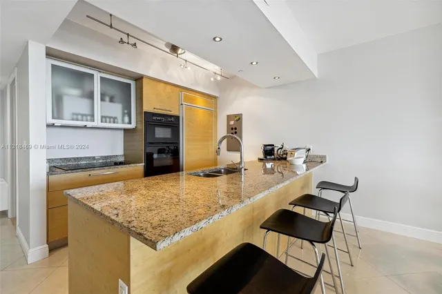 $1,525,000 | 1830 South Ocean Drive, Unit 2703, Hallandale Beach, FL 33009