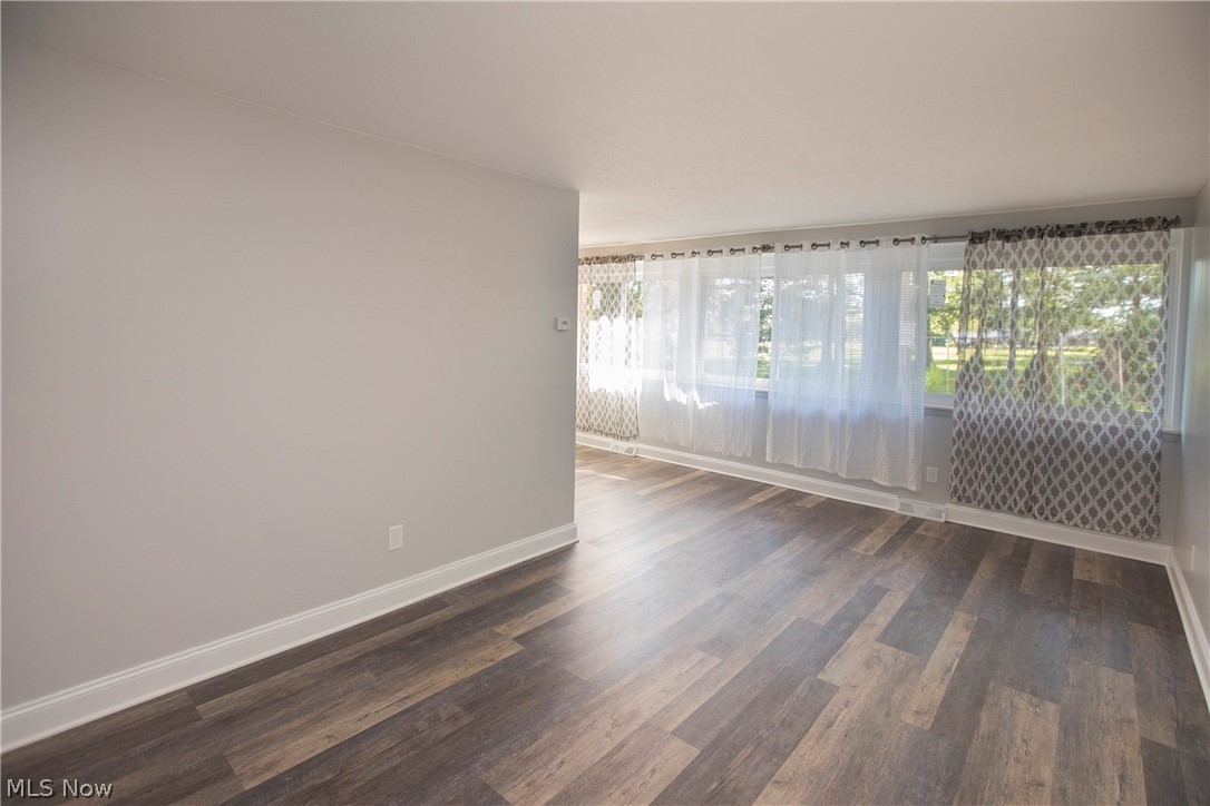 6640 Pearl Road, Unit 105 Cleveland, OH 44130 - Photo 5 of 21