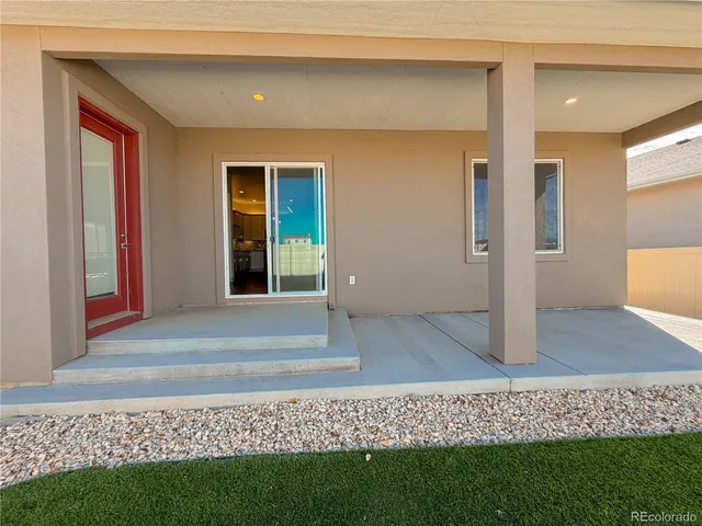 a view of a house with a outdoor space