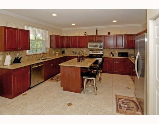 1948 Timberline Road Fort Lauderdale, FL 33327 - Photo 2 of 16 Kitchen
