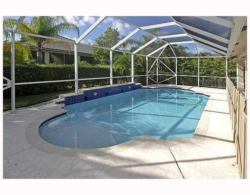 1948 Timberline Road Fort Lauderdale, FL 33327 - Photo 8 of 16 Swimming Pool/Hot Tub/Sauna