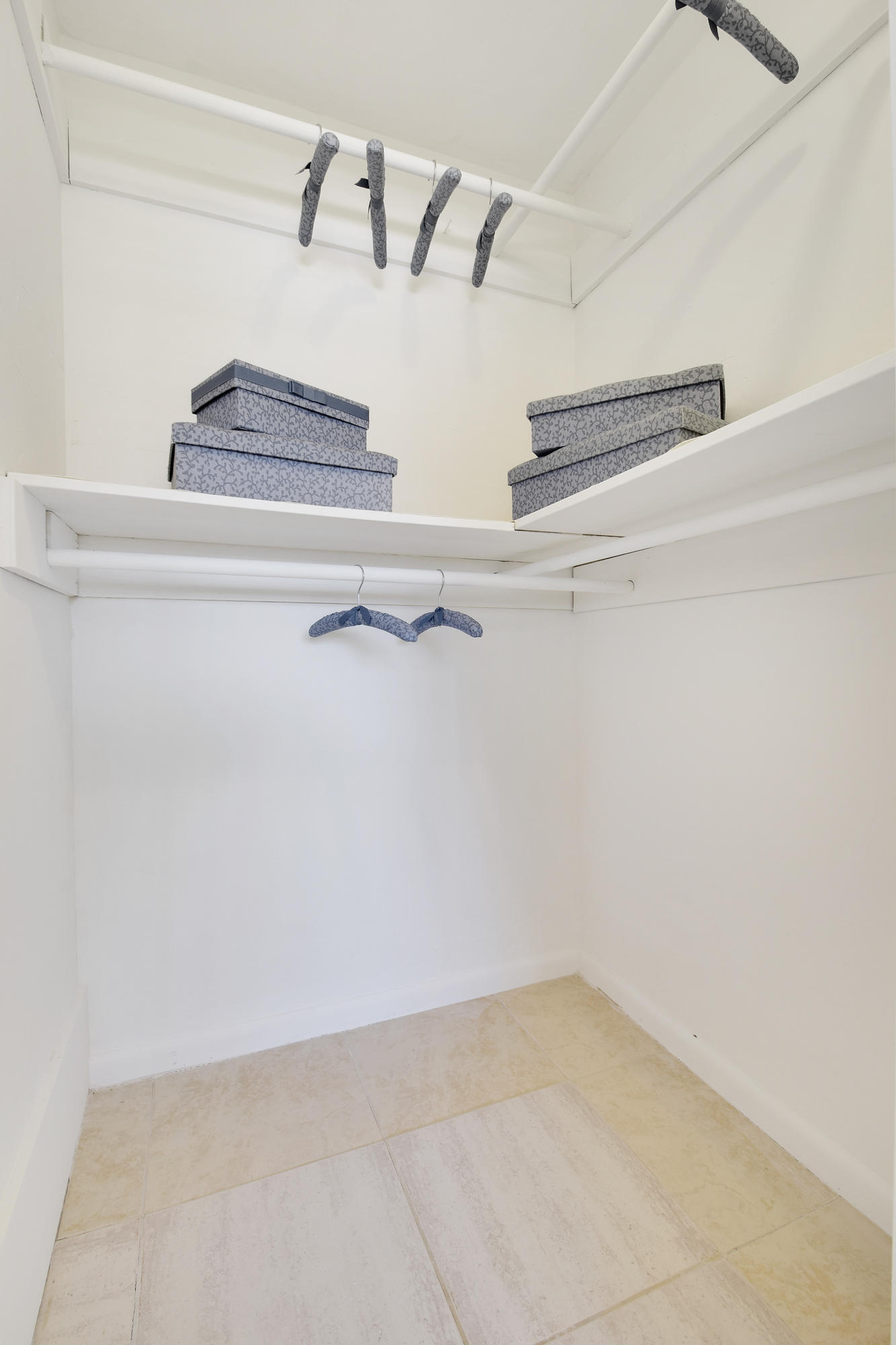 401 Harbour Road North Palm Beach, FL 33408 - Photo 13 of 47 Master Closet