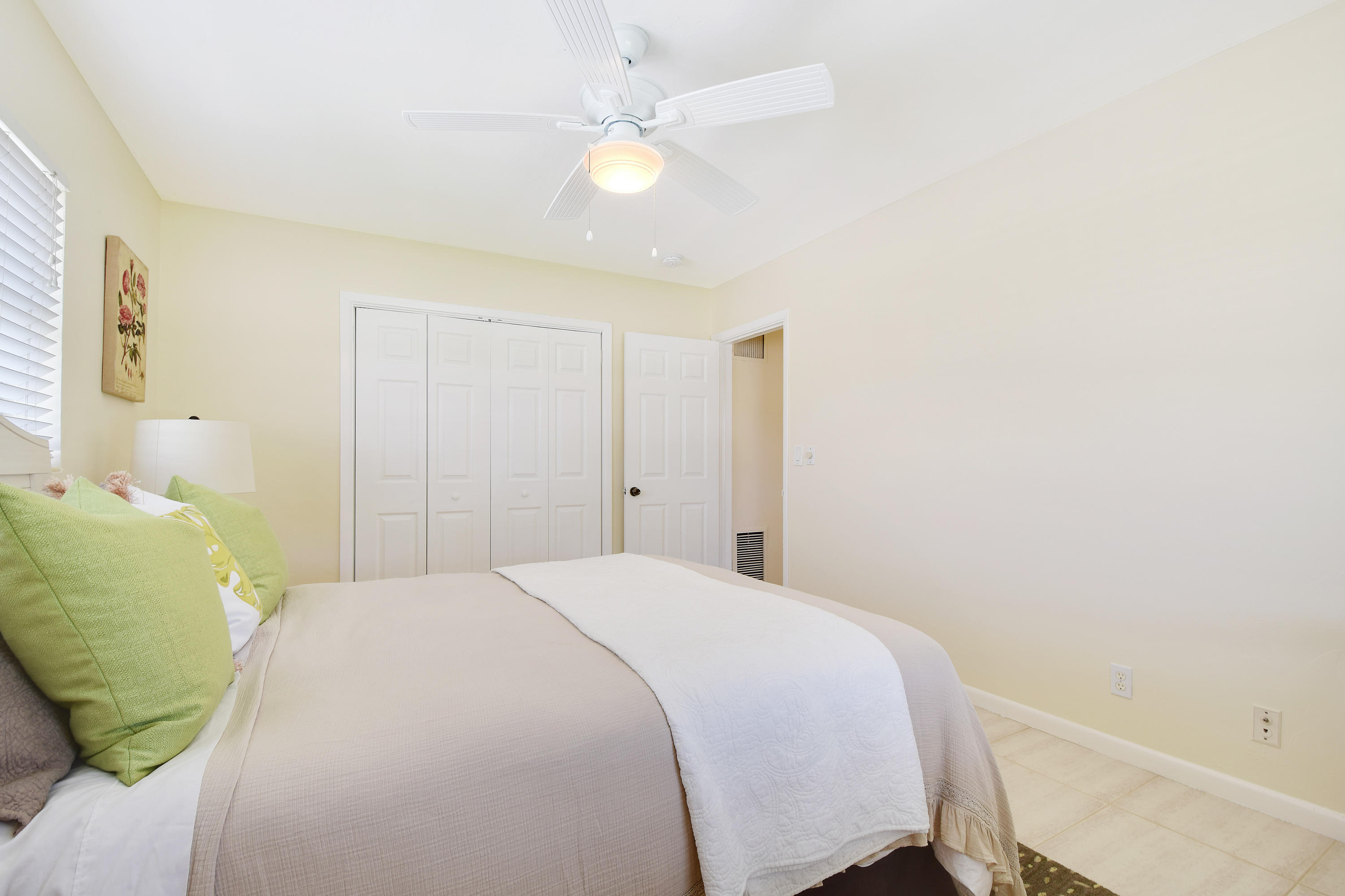 401 Harbour Road North Palm Beach, FL 33408 - Photo 27 of 47 Bedroom 3