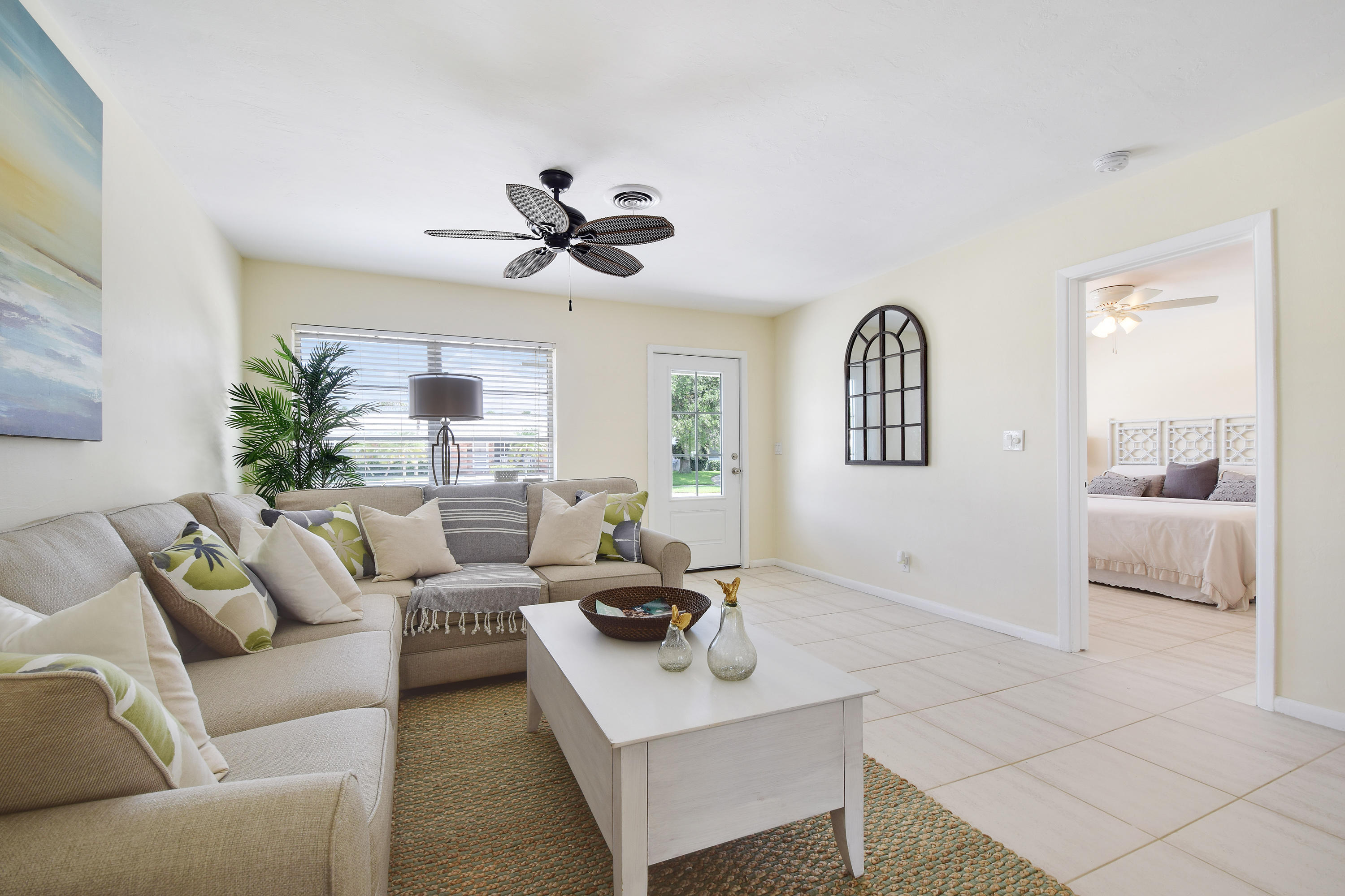 401 Harbour Road North Palm Beach, FL 33408 - Photo 8 of 47 DSC_0454