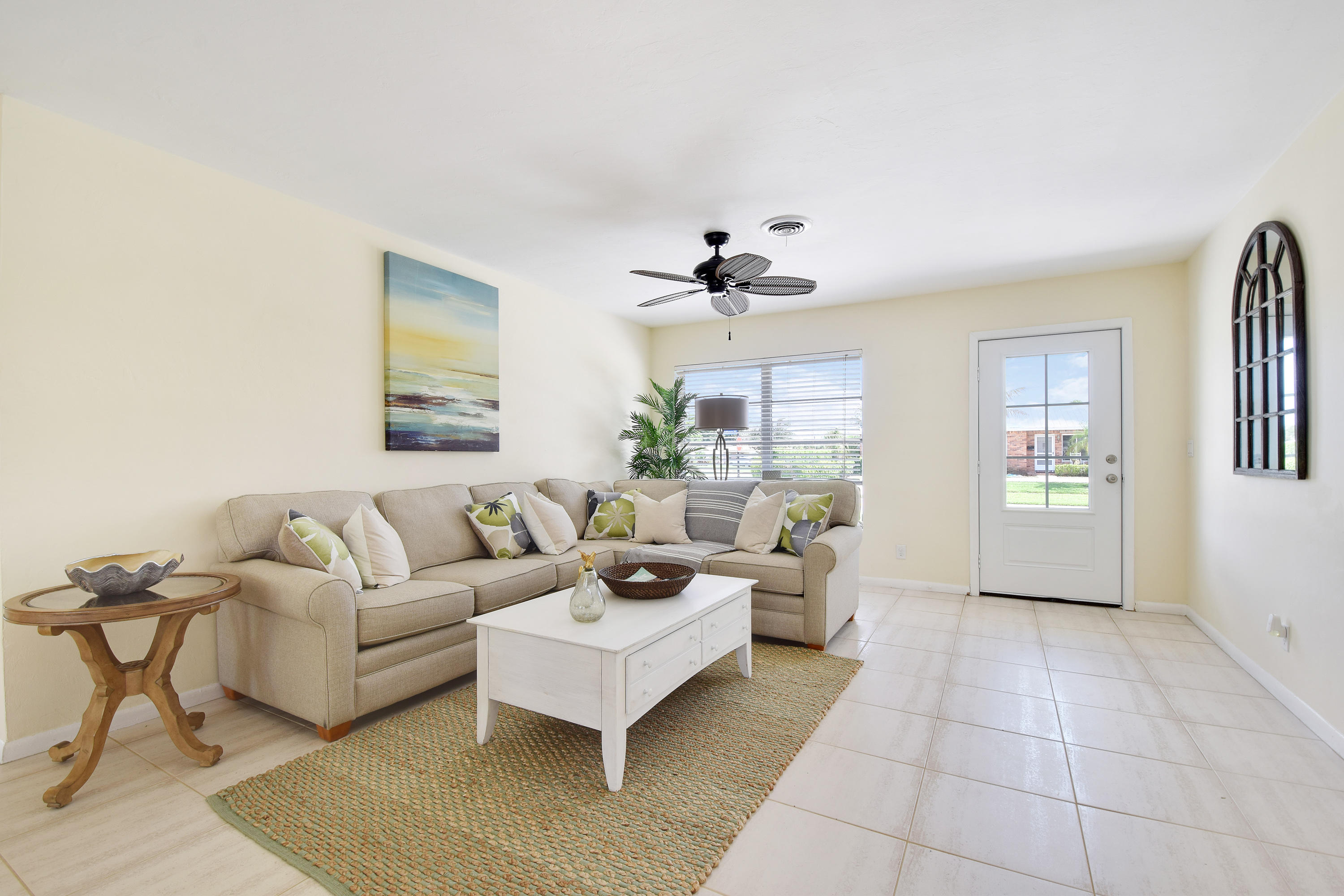 401 Harbour Road North Palm Beach, FL 33408 - Photo 9 of 47 DSC_0442