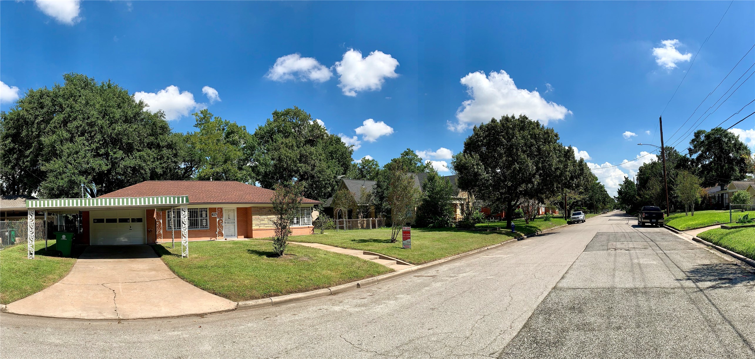 617 Graceland Street Houston, TX 77009 - Photo 2 of 19
