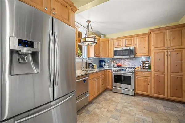 $880,000 | 1035 East Robson Street, Tampa, FL 33604