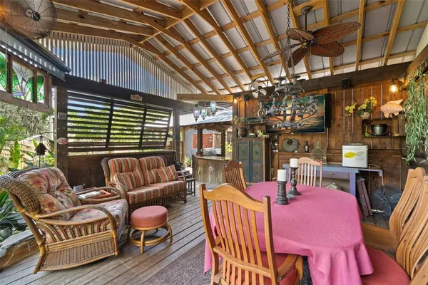 $880,000 | 1035 East Robson Street, Tampa, FL 33604