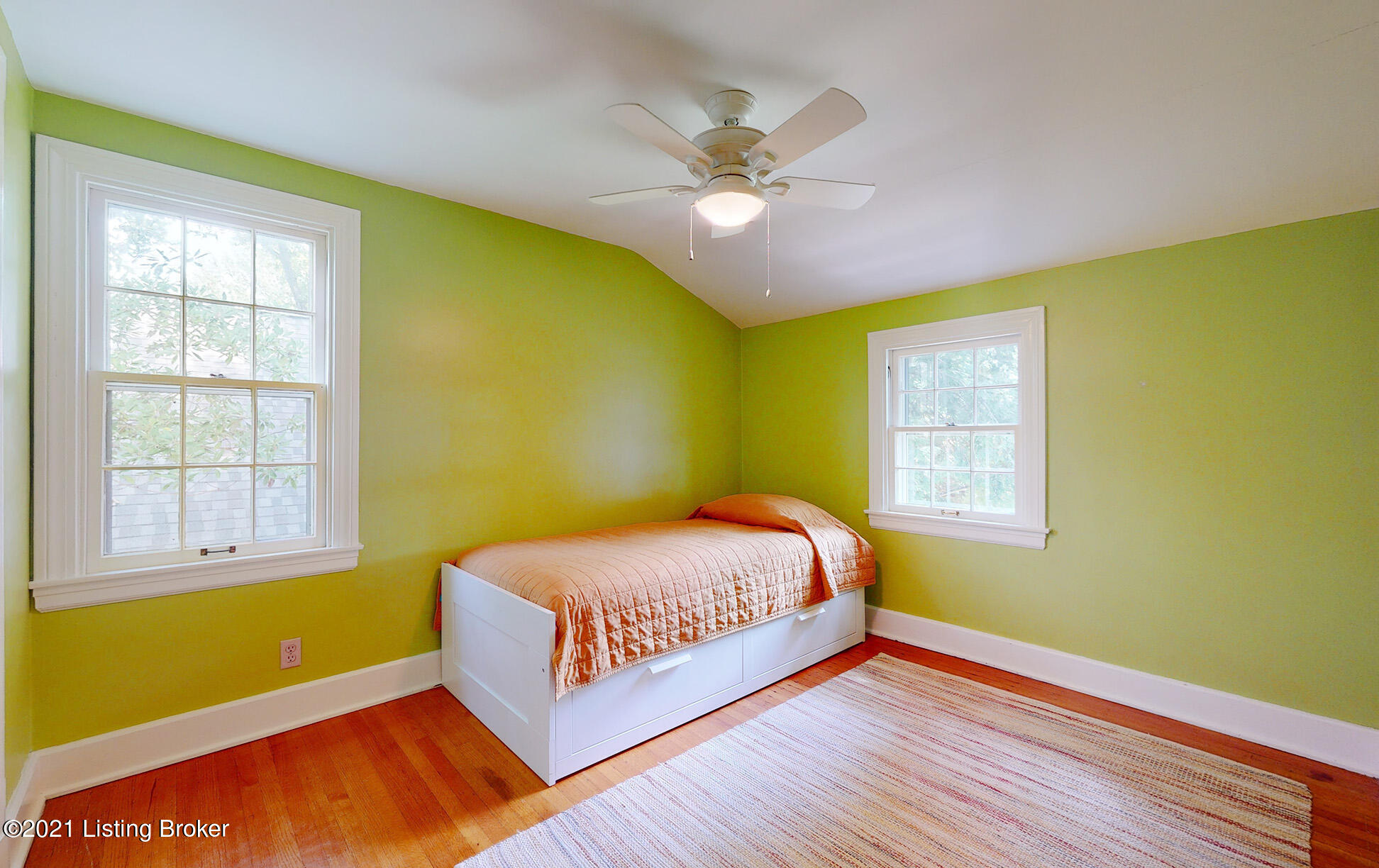 4030 Springhill Road Louisville, KY 40207 - Photo 24 of 32 4030-Springhill-Rd-20210825-038