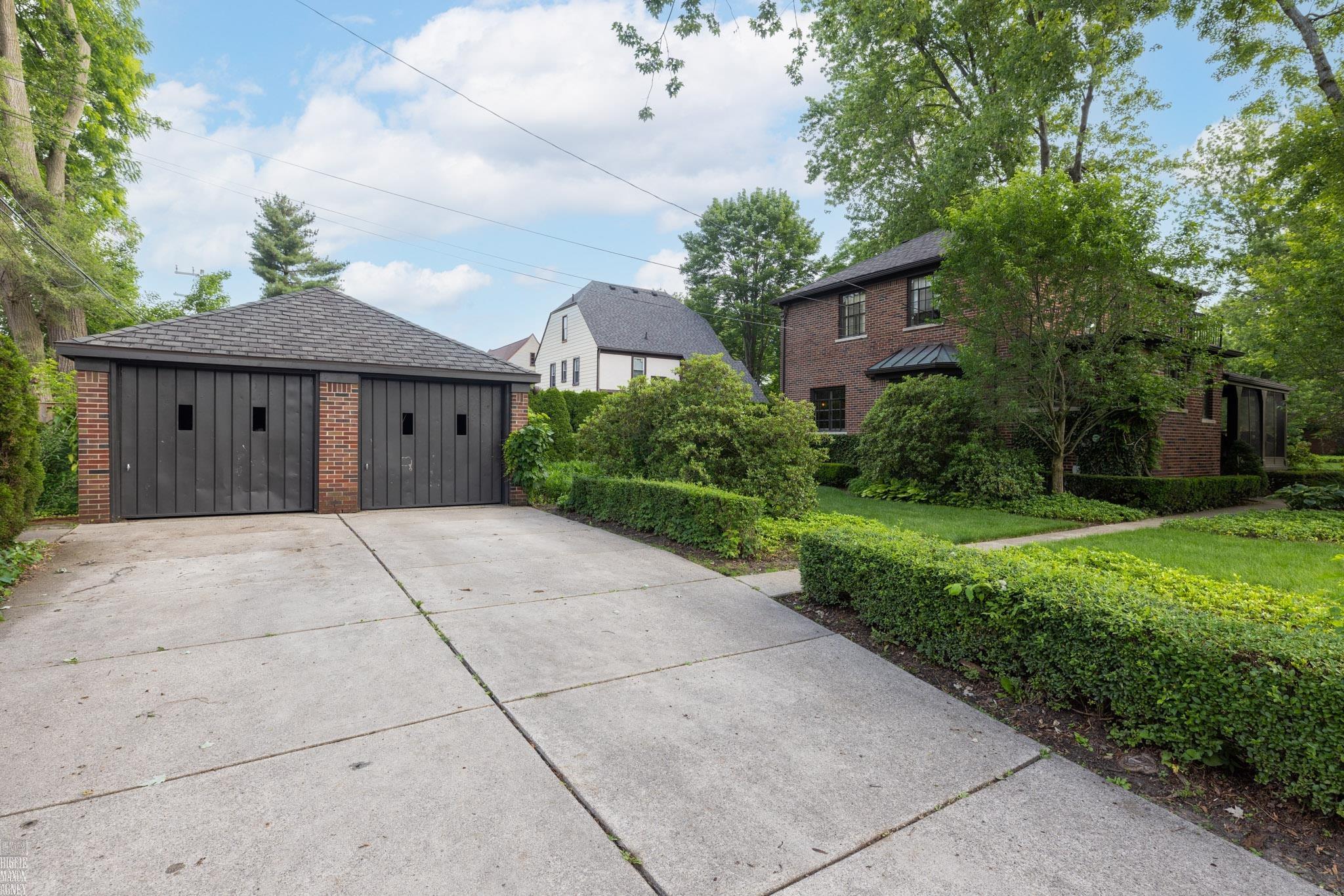 905 Pemberton Road Grosse Pointe Park, MI 48230 - Photo 34 of 34