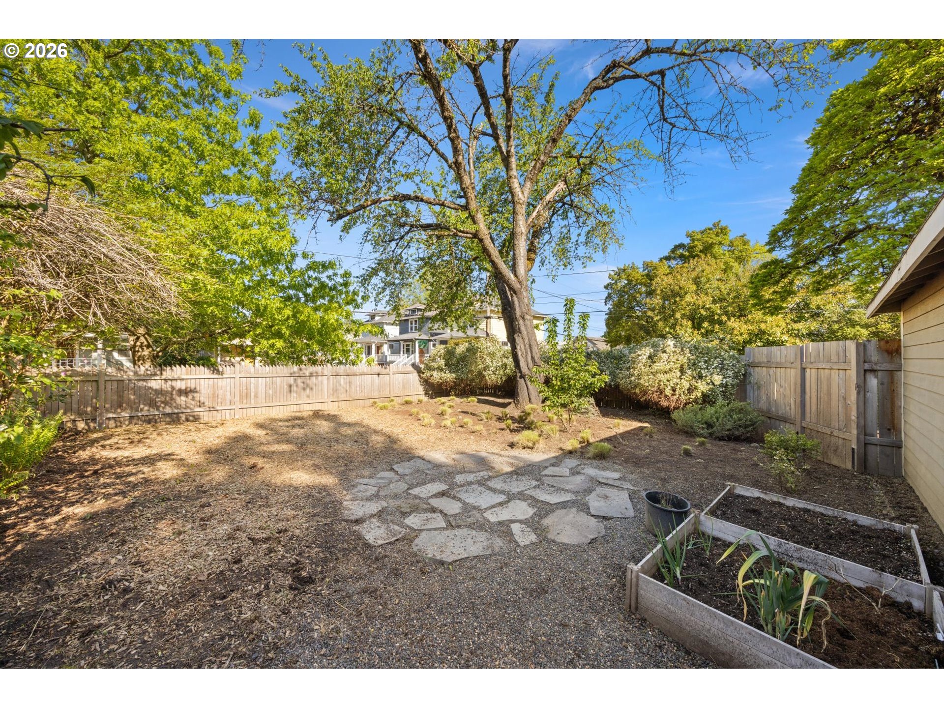 1516 Southeast Pershing Street Portland, OR 97202 - Photo 43 of 47