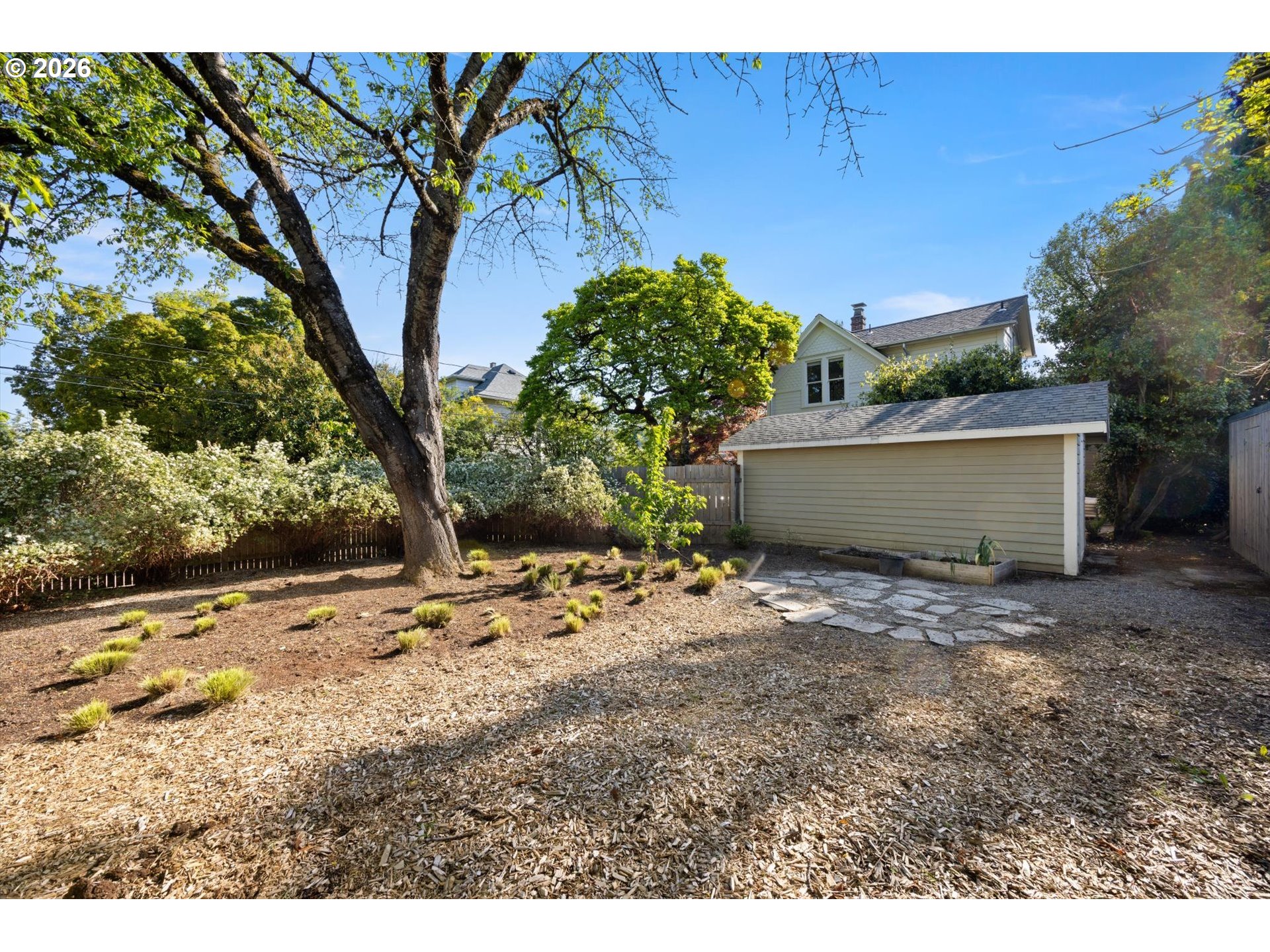 1516 Southeast Pershing Street Portland, OR 97202 - Photo 45 of 47