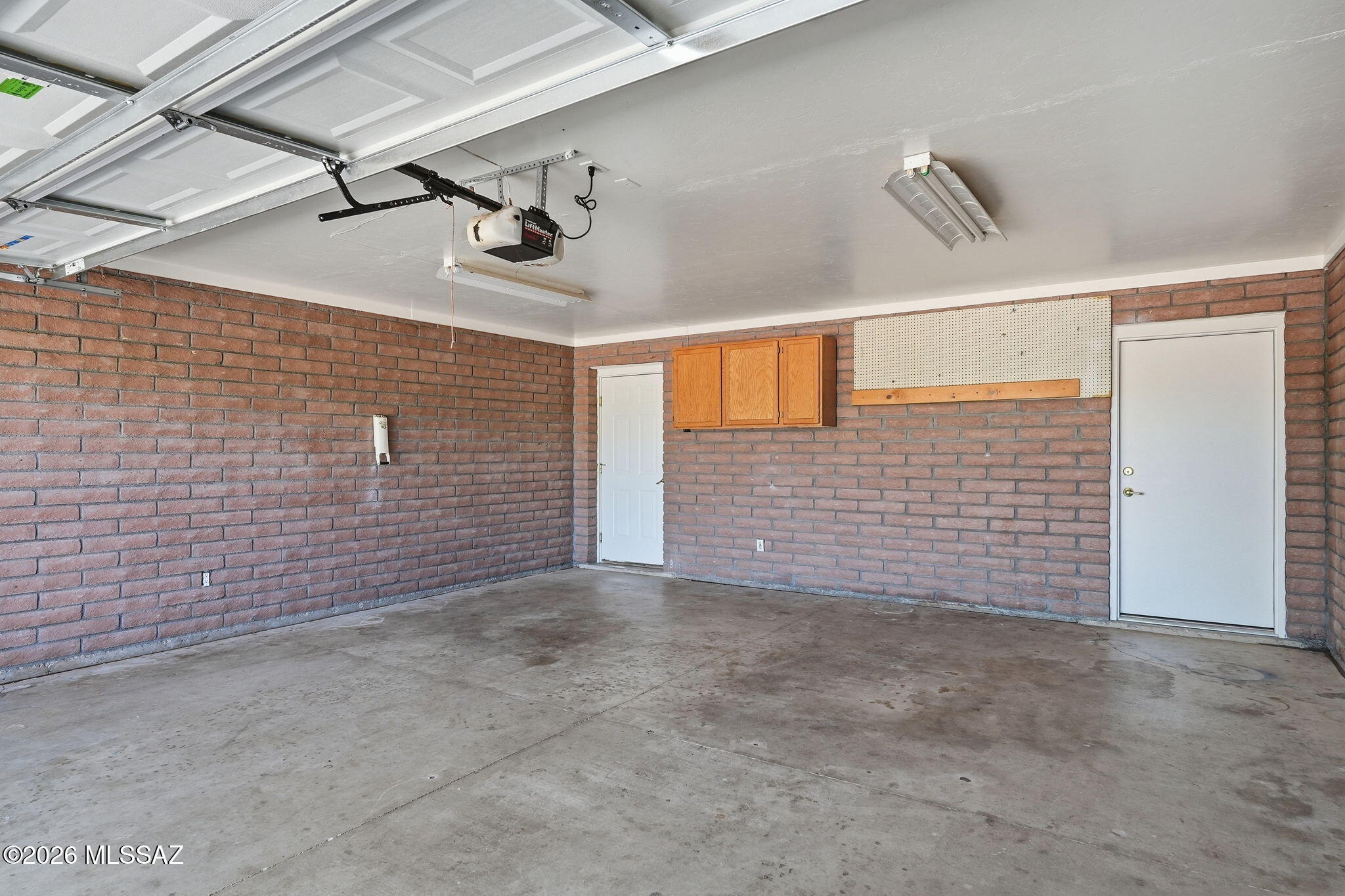 1462 Circulo Sombrero Rio Rico, AZ 85648 - Photo 41 of 50 Extra length great for those linger vehicles.