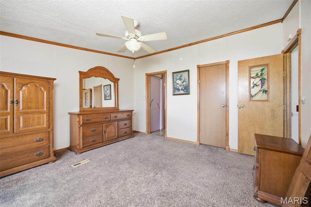 1222 Mary Irene Road New Baden, IL 62265 - Photo 13 of 27