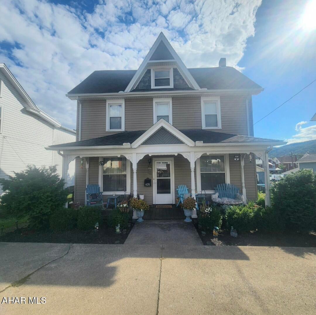 428 Poplar Street Roaring Spring, PA 16673 - Photo 1 of 26 Gallery Image 1