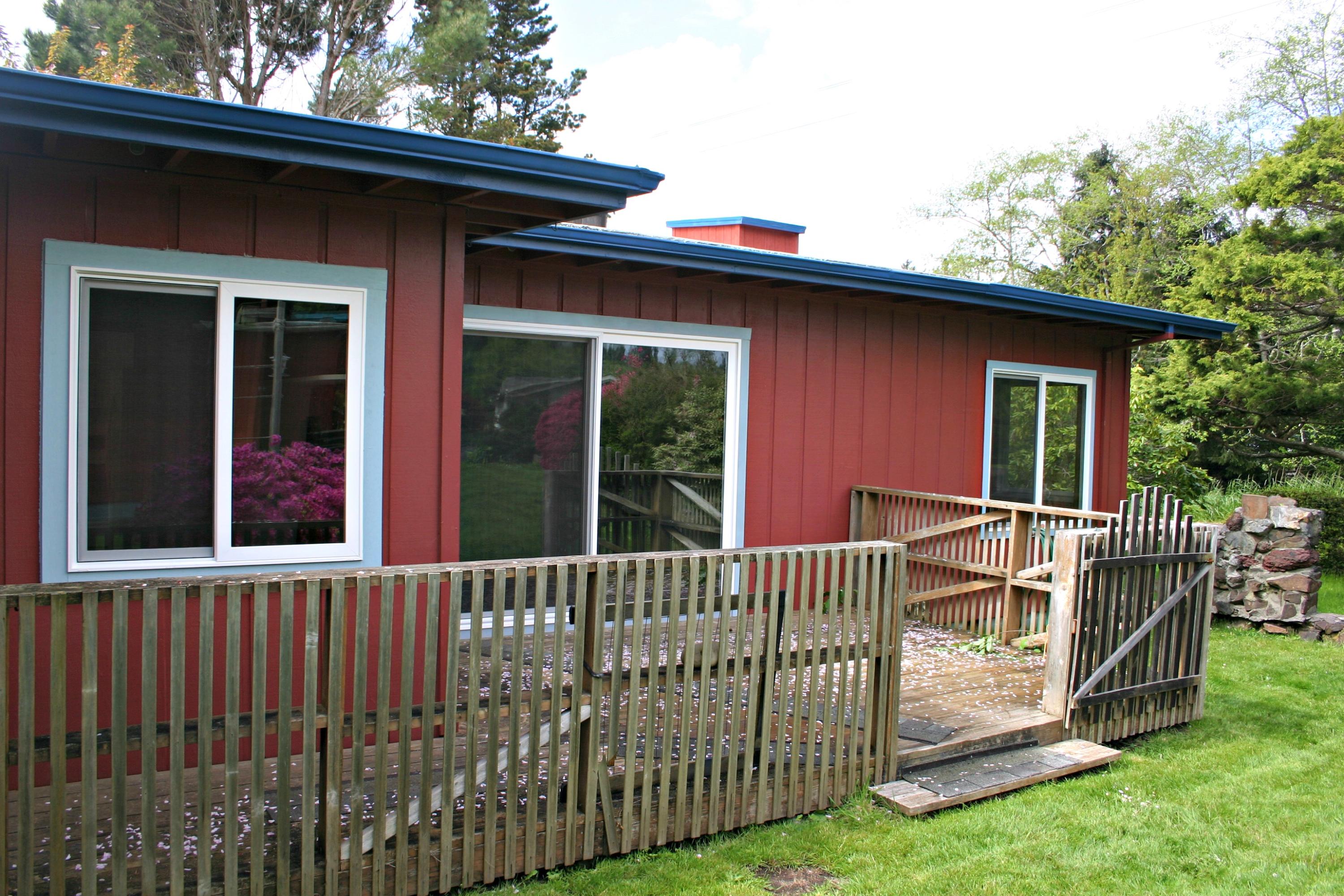 2025 Old Netarts Road West Tillamook, OR 97141 - Photo 7 of 9 Back Porch