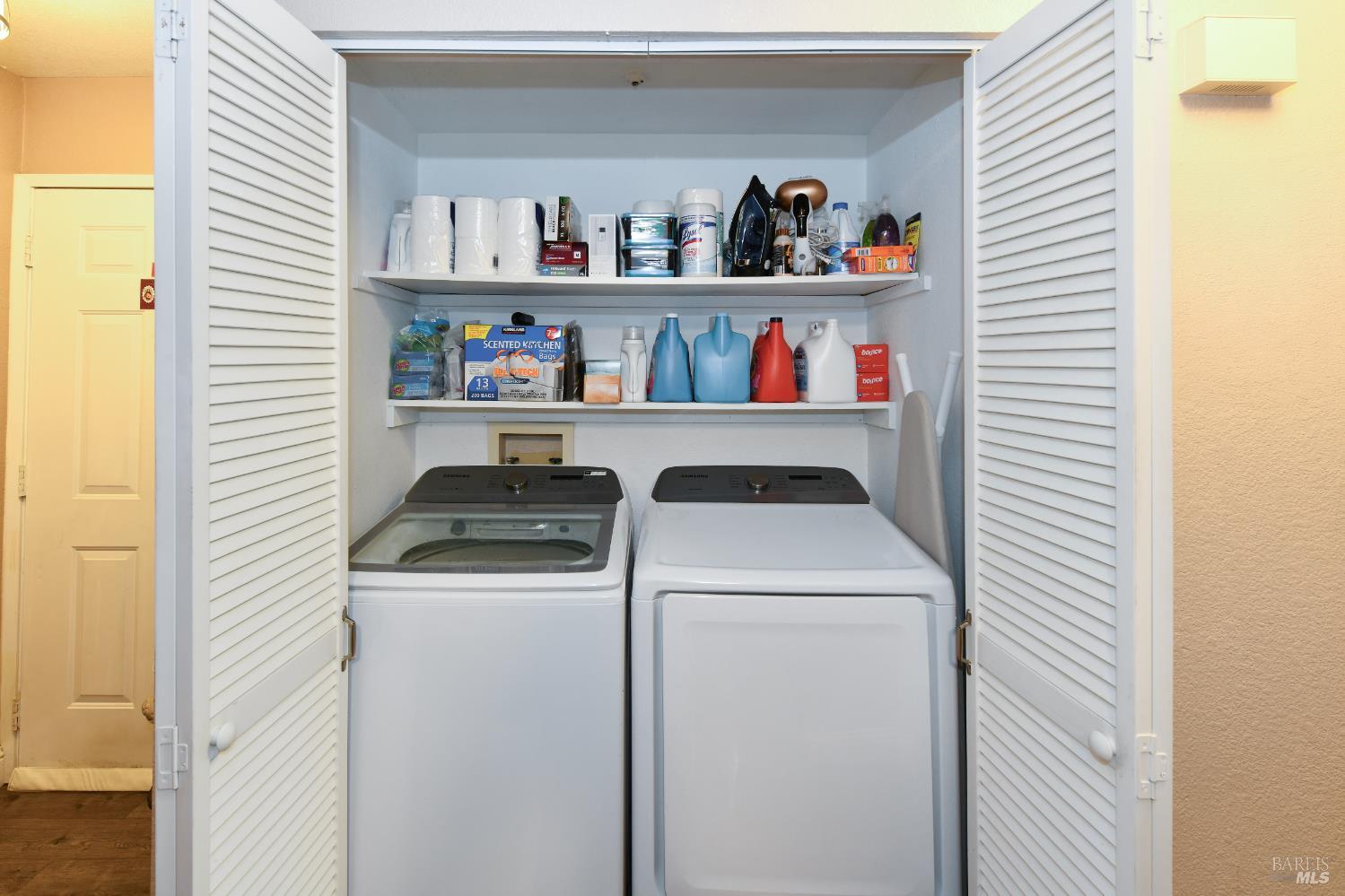 7755 Camino Colegio Rohnert Park, CA 94928 - Photo 19 of 26 a utility room with dryer and washer