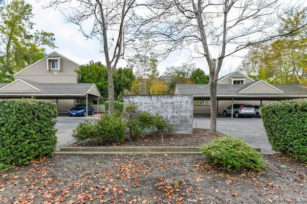 $399,000 | 7755 Camino Colegio, Rohnert Park, CA 94928