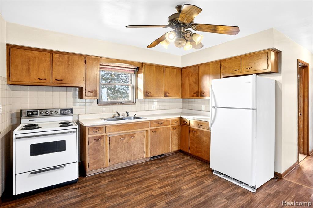 1397 North Seymour Road Flushing, MI 48433 - Photo 18 of 35 Gallery Image 18