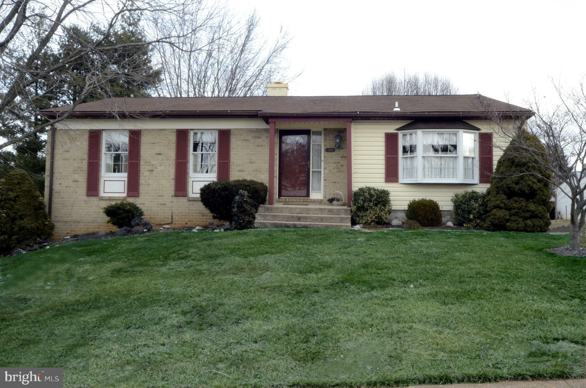 7206 Pinecrest Road Baltimore, MD 21228 - Photo 1 of 18 Exterior (Front)