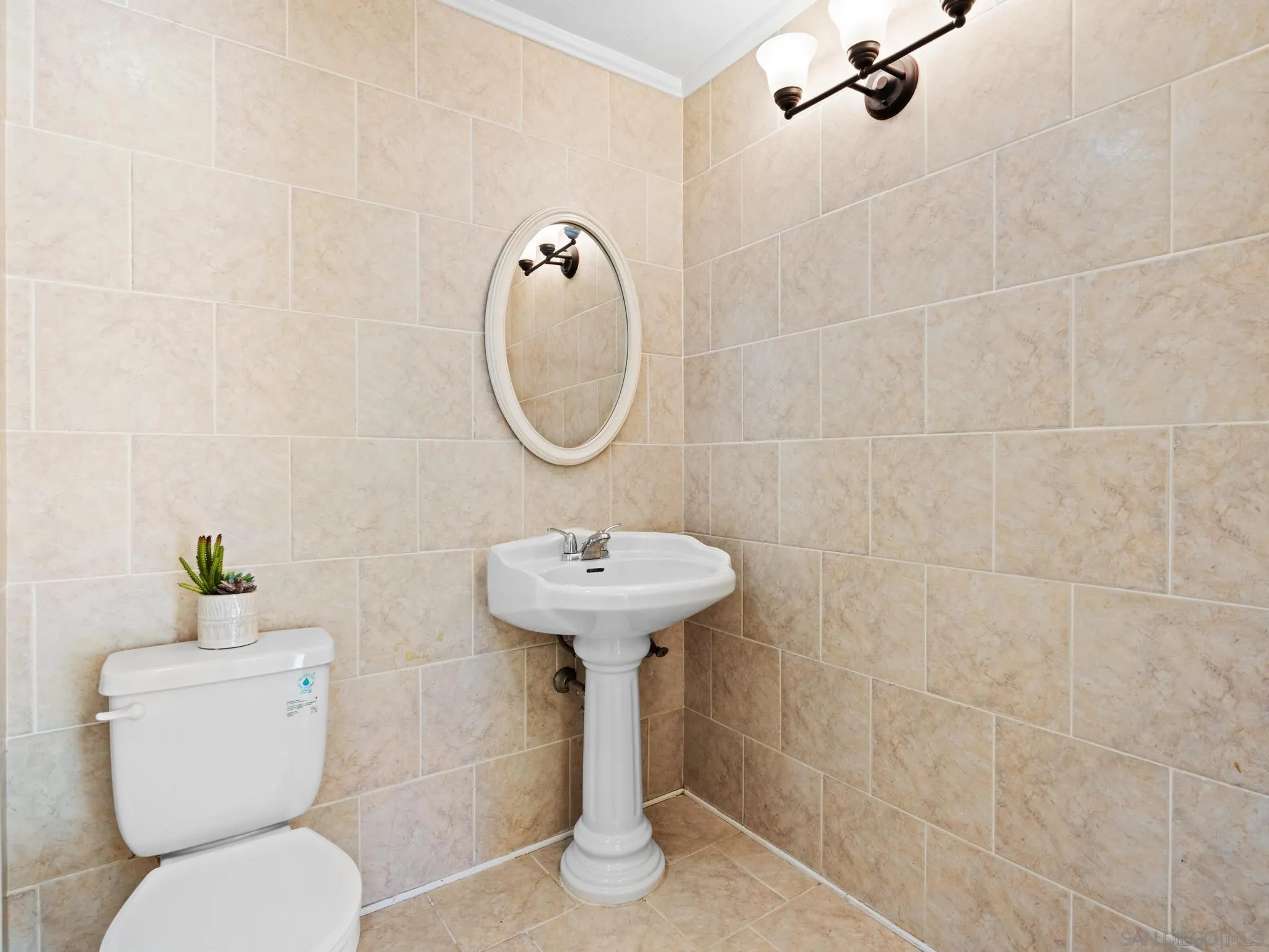 12923 Mapleview Street, Unit 8 Lakeside, CA 92040 - Photo 11 of 24 Gallery Image 11
