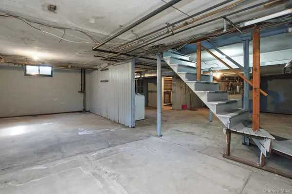 $8,500 | 5 Seymour Place, White Plains, NY 10605