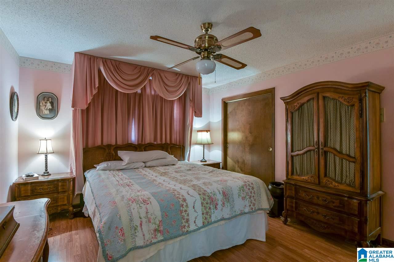 205 8th Place Pleasant Grove, AL 35127 - Photo 25 of 34