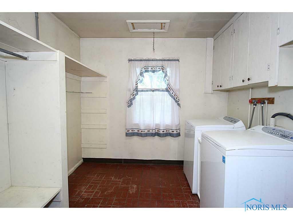361 South River Road Waterville, OH 43566 - Photo 16 of 19 Gallery Image 16