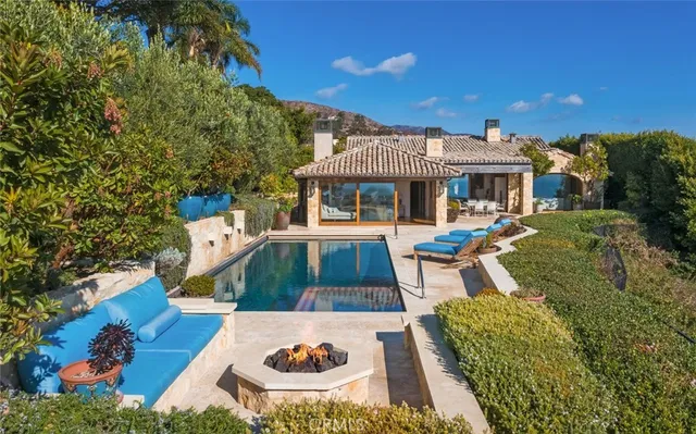 $8,250,000 | 24650 Blue Dane Lane, Malibu, CA 90265