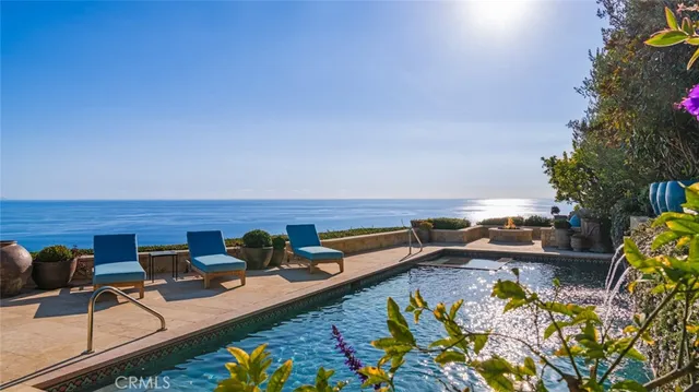 $8,250,000 | 24650 Blue Dane Lane, Malibu, CA 90265