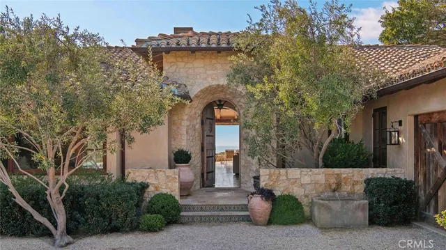 $8,250,000 | 24650 Blue Dane Lane, Malibu, CA 90265