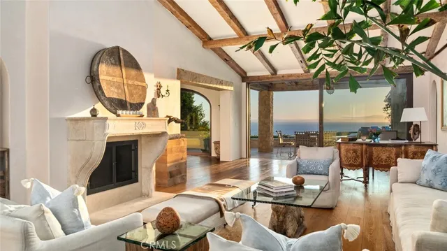 $8,250,000 | 24650 Blue Dane Lane, Malibu, CA 90265