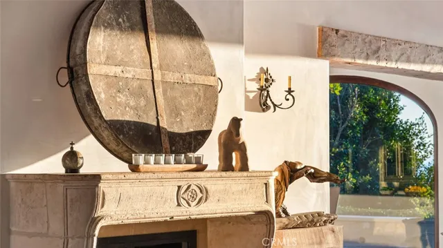 $8,250,000 | 24650 Blue Dane Lane, Malibu, CA 90265