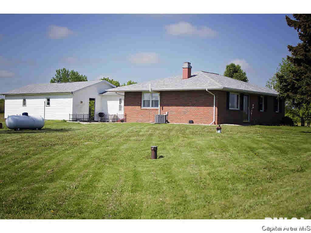 19215 North 100th Road Industry, IL 61440 - Photo 3 of 19