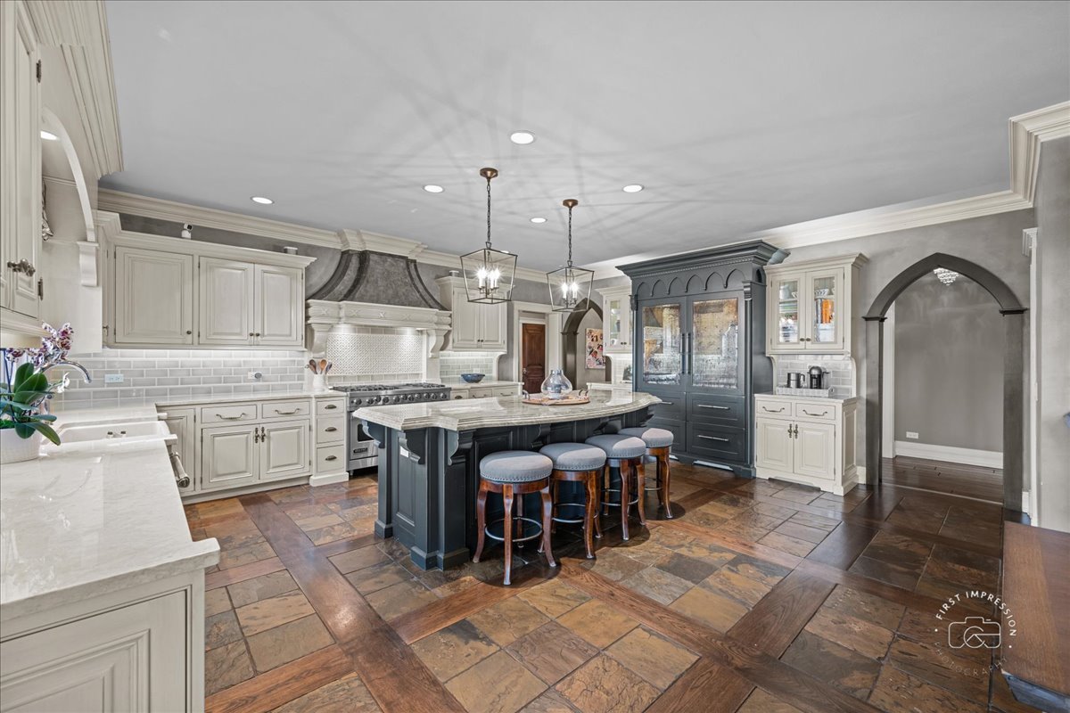 36W442 Hunters Gate Road St. Charles, IL 60175 - Photo 25 of 65 Gallery Image 25