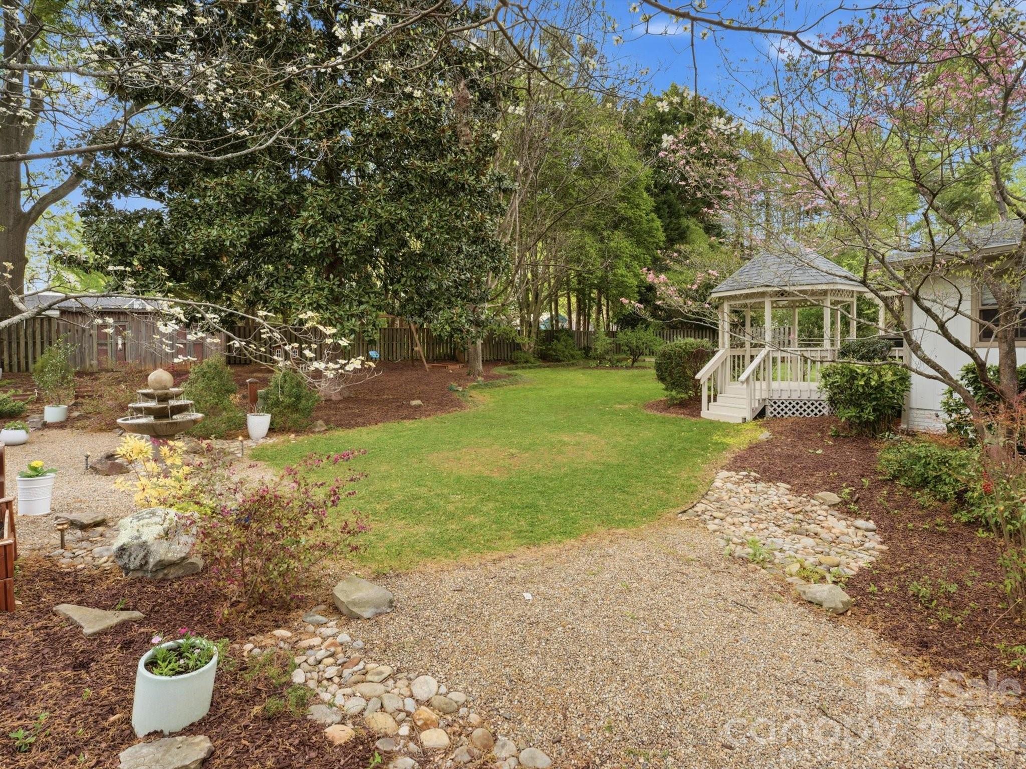 814 Twin Oaks Road Davidson, NC 28036 - Photo 33 of 37