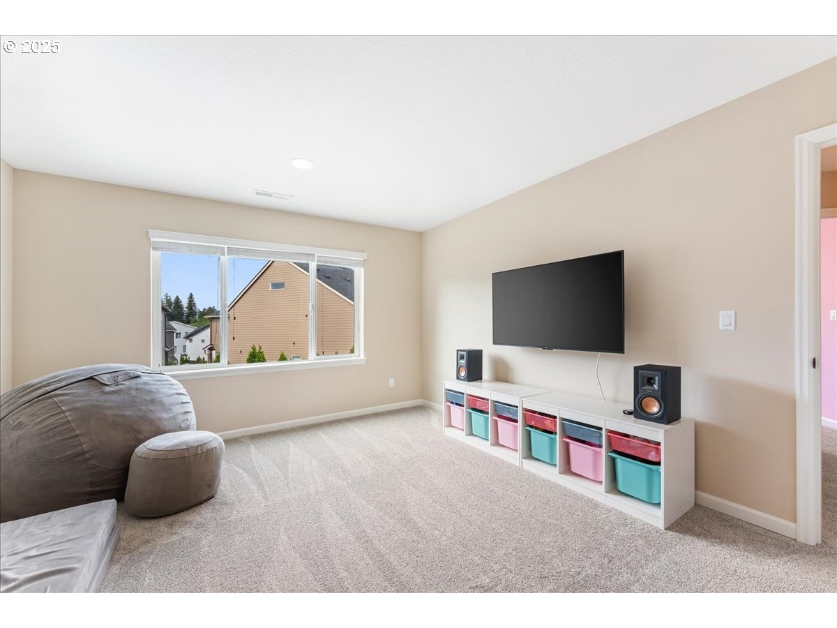 17202 Northwest Viola Street Portland, OR 97229 - Photo 37 of 47