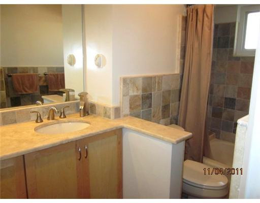 2402 Yorkshire Road Ann Arbor, MI 48104 - Photo 14 of 19 Photo 14