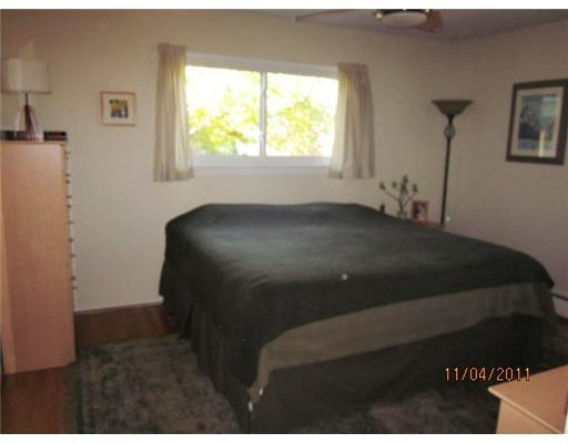 2402 Yorkshire Road Ann Arbor, MI 48104 - Photo 10 of 19 Photo 10
