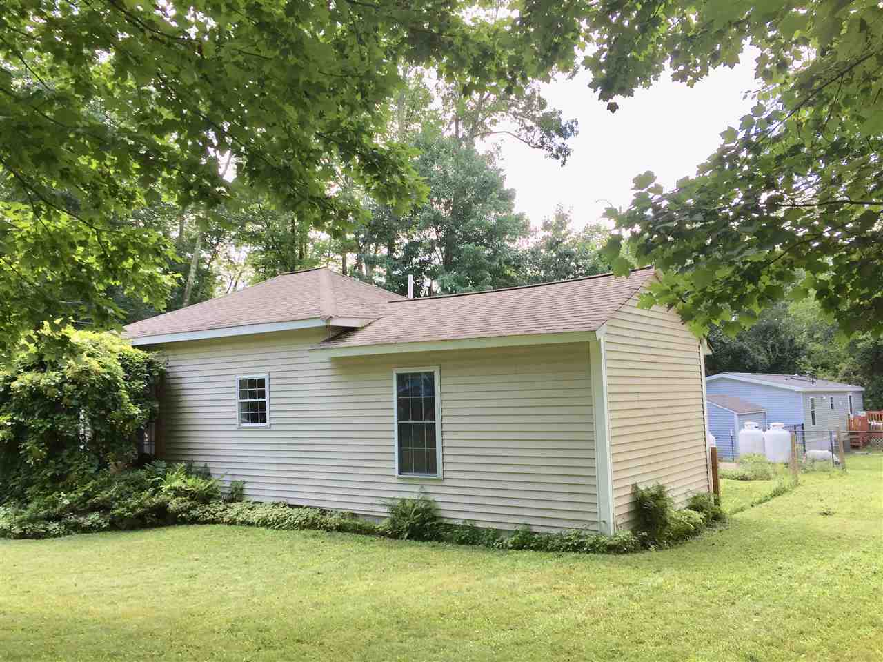 11 Mayhew Road Merrimack, NH 03054 - Photo 5 of 23