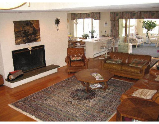 13 Cider Mill Road Lynnfield, MA 01940 - Photo 8 of 18 Gallery Image 8