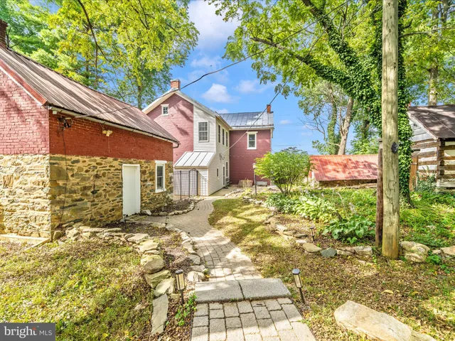 $1,295,000 | 3419 Jefferson Pike, Jefferson, MD 21755