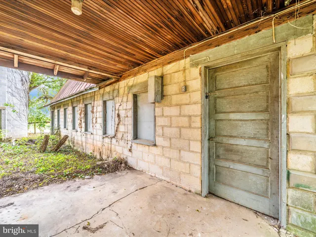 $1,295,000 | 3419 Jefferson Pike, Jefferson, MD 21755