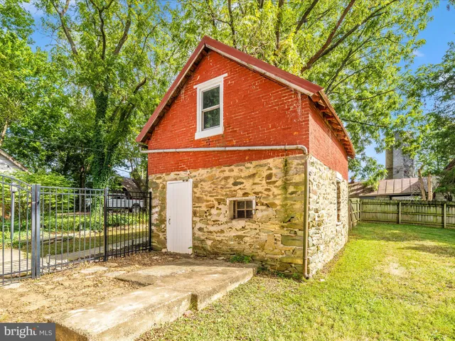 $1,295,000 | 3419 Jefferson Pike, Jefferson, MD 21755