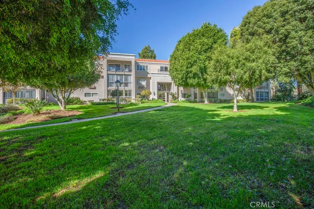 $619,900 | 5499 Paseo Del Lago West, Unit 2D, Laguna Woods, CA 92637